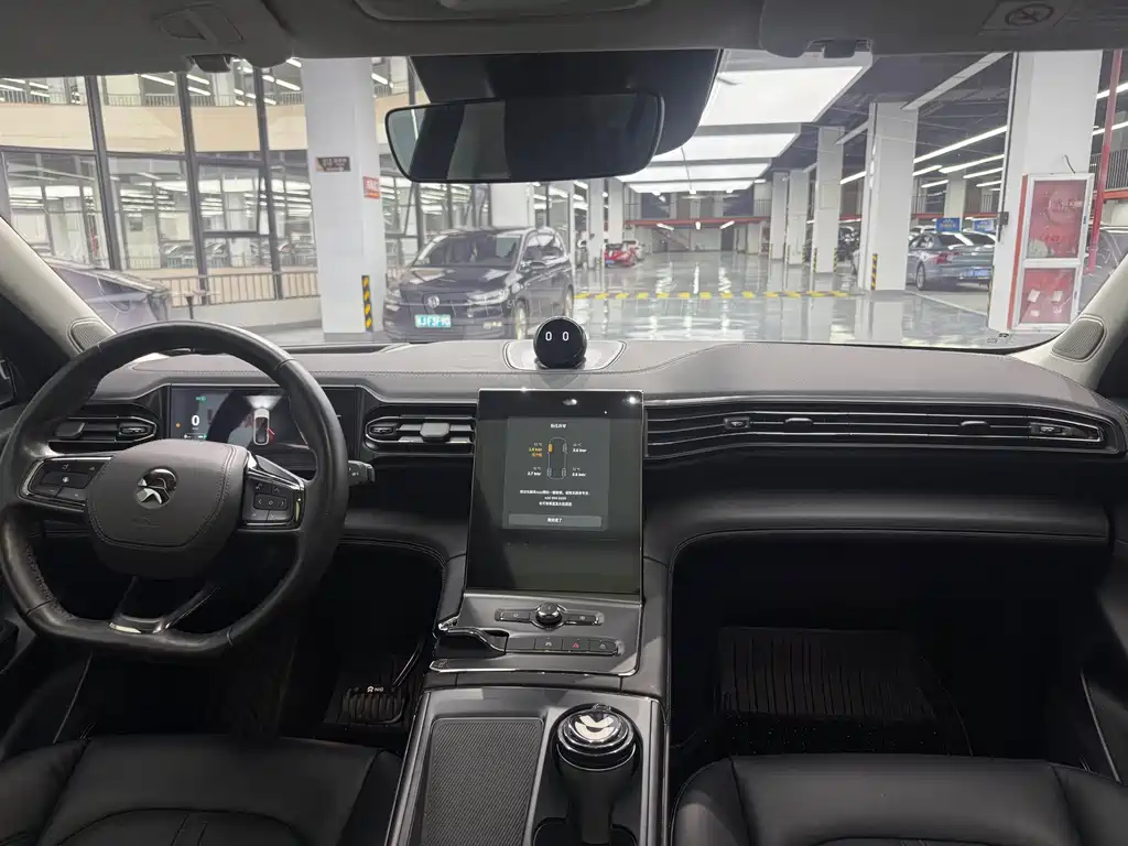 NIO ES6 — миниатюра 4