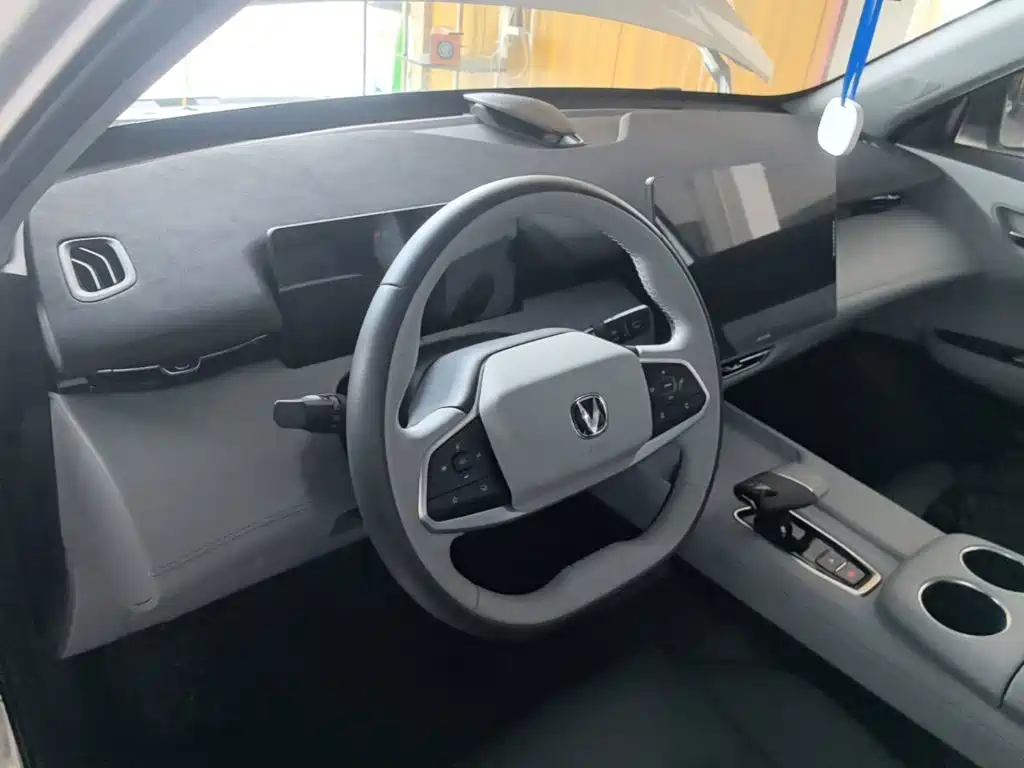 Changan UNI-Z — миниатюра 10
