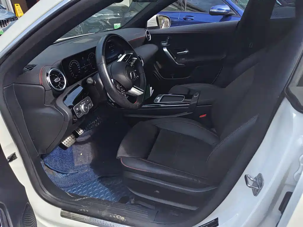 Mercedes-Benz CLA (Import) — миниатюра 4