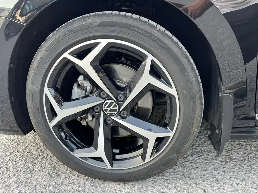 Volkswagen Passat — миниатюра 5