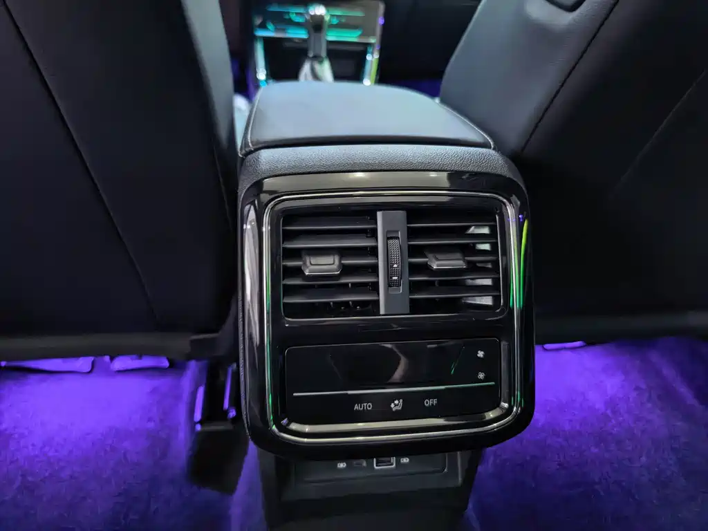 Volkswagen Passat — миниатюра 10