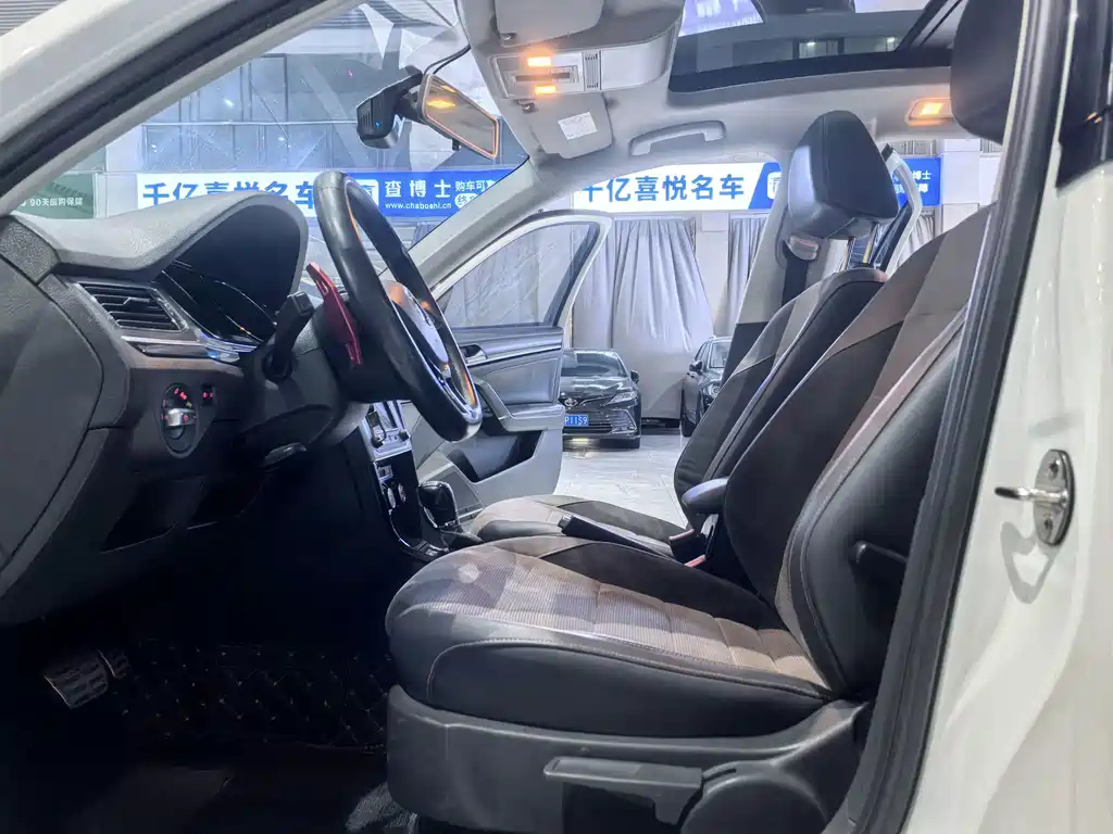 Volkswagen C-Trek — миниатюра 10