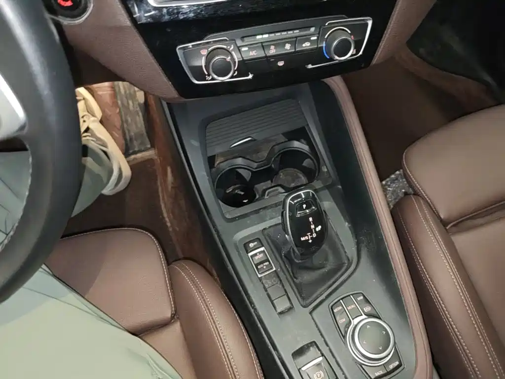 BMW X1 — миниатюра 14