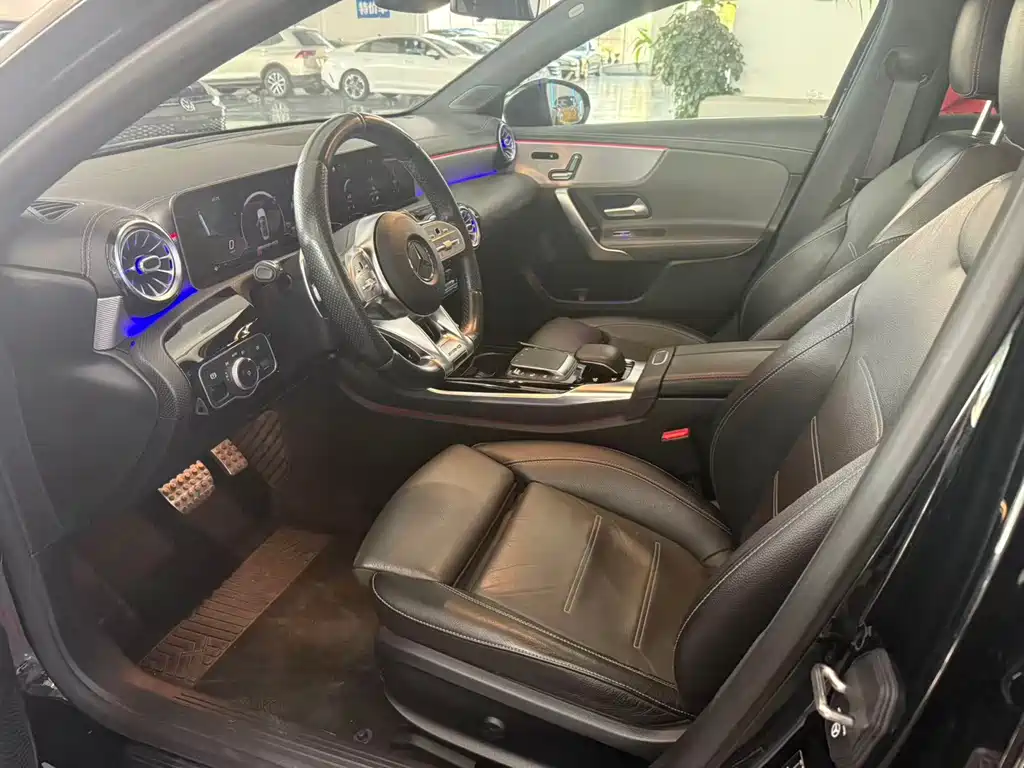 Mercedes-Benz A-Class AMG — миниатюра 5