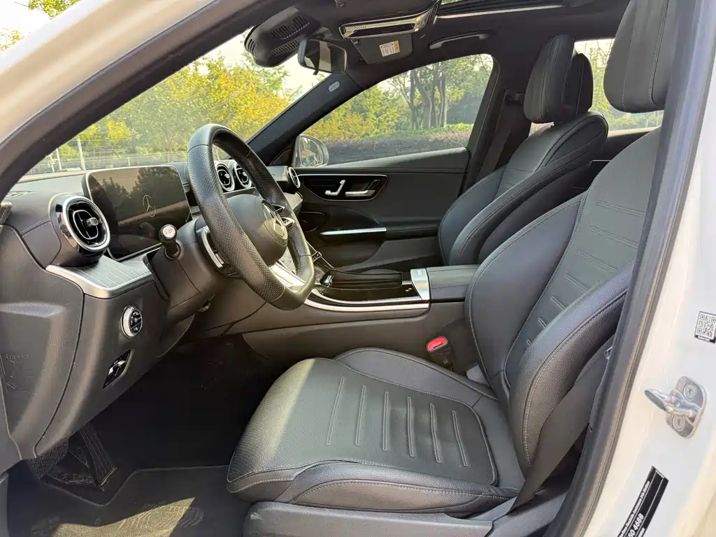 Mercedes-Benz C-Class — миниатюра 15