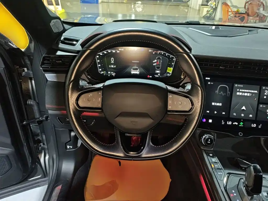 Lynk & Co 05 — миниатюра 11