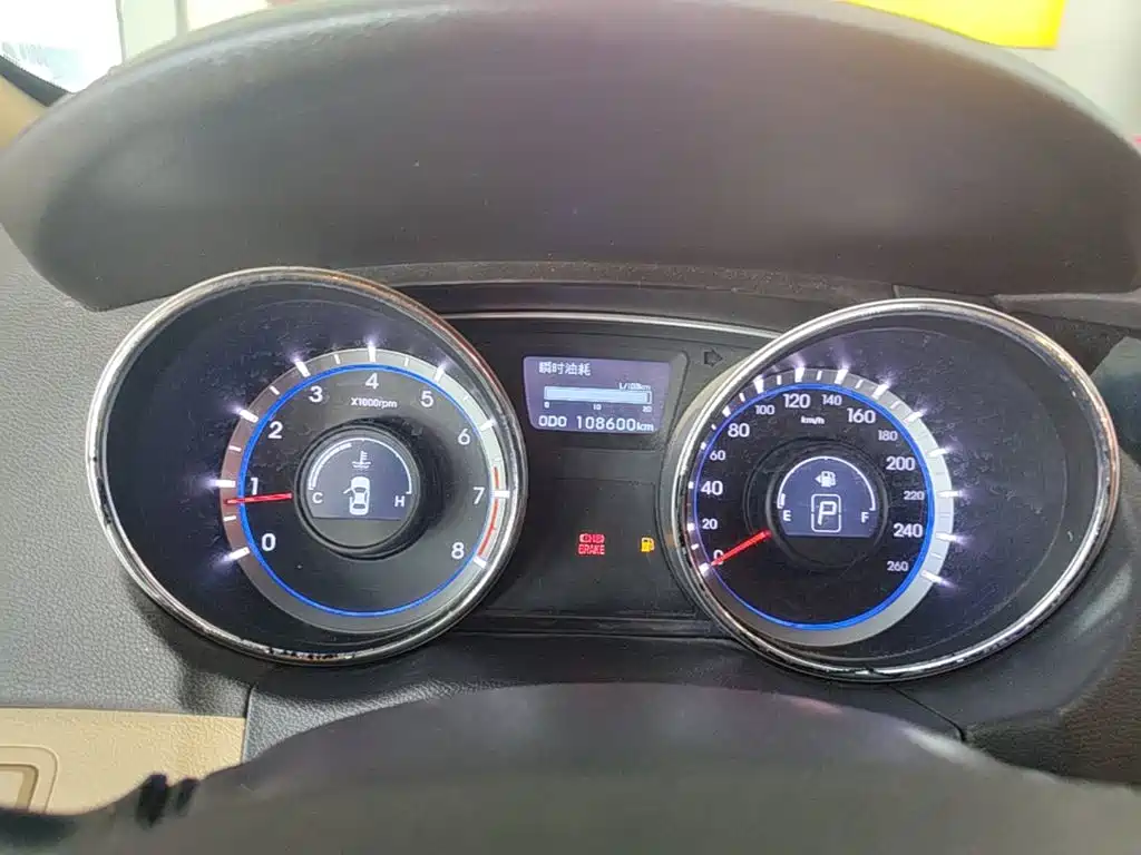 Hyundai Sonata — миниатюра 12