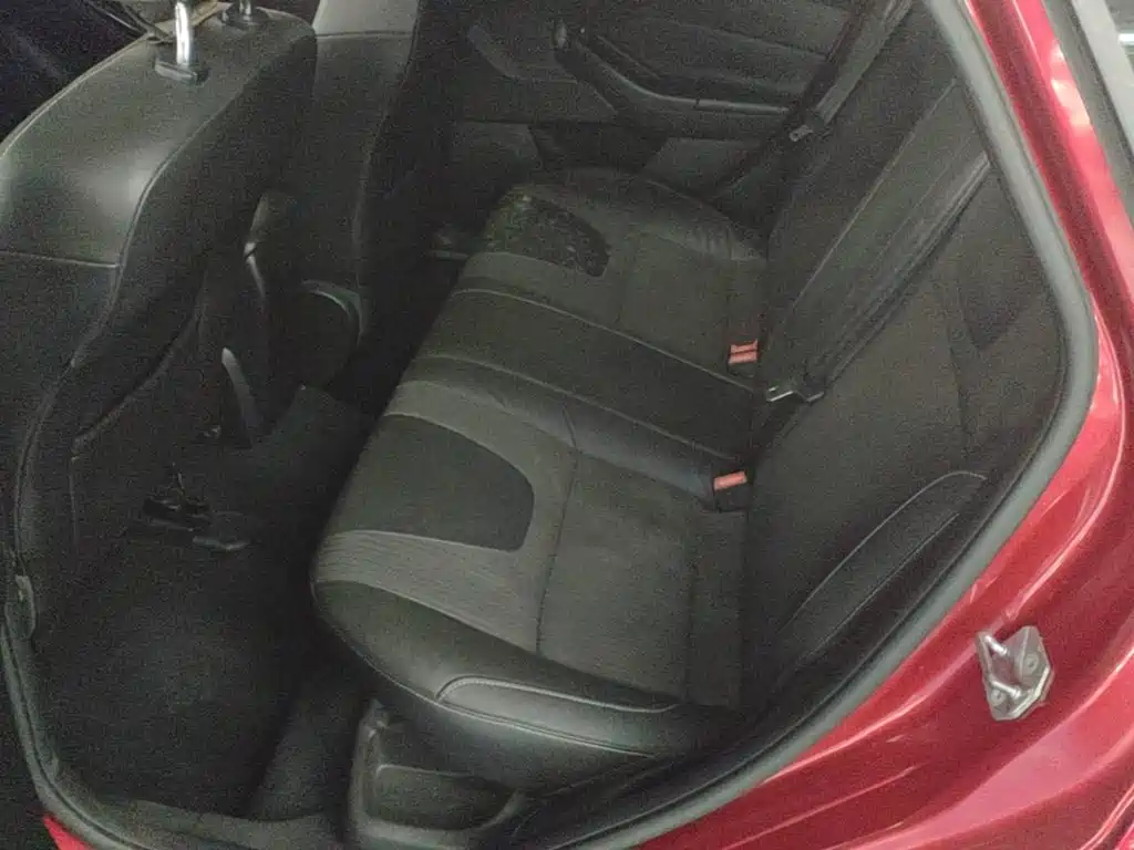Ford Focus — миниатюра 17