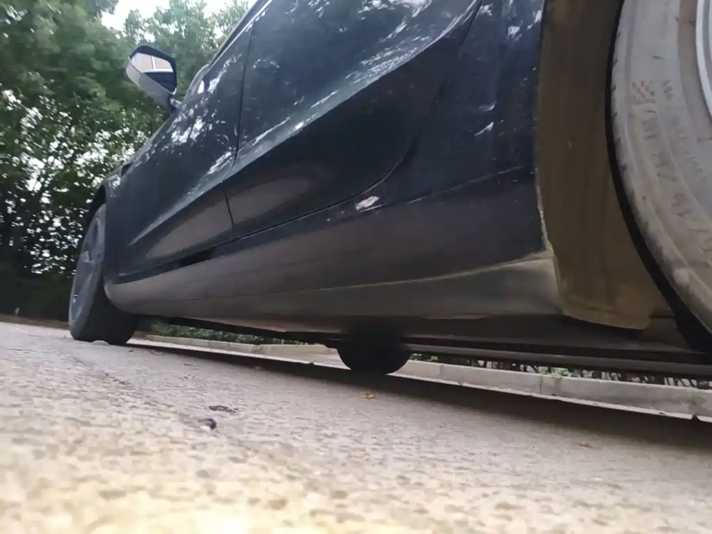 Tesla Model 3 — миниатюра 22