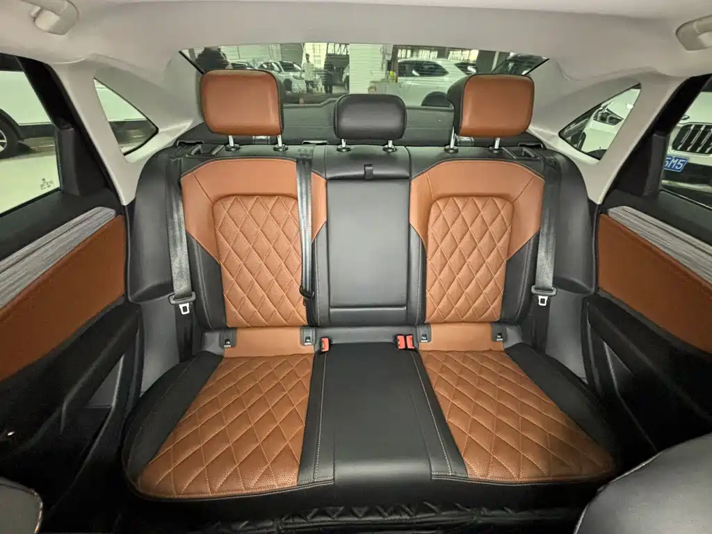 Volkswagen Sagitar — миниатюра 17