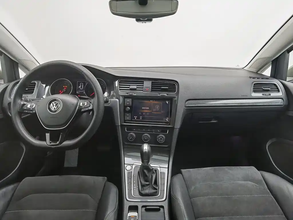 Volkswagen Golf — миниатюра 5