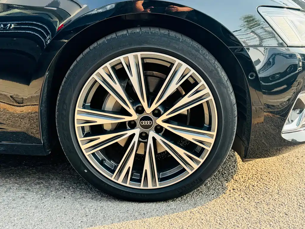 Audi A6L 2023 45 TFSI quattro