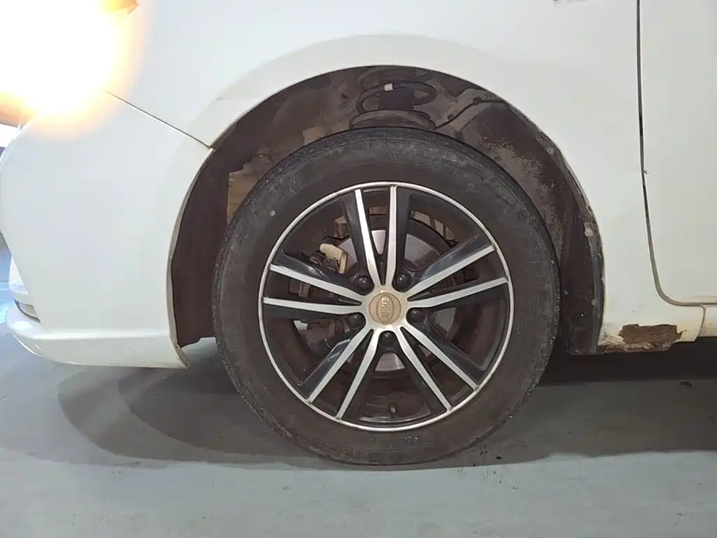 BYD Surui — миниатюра 23