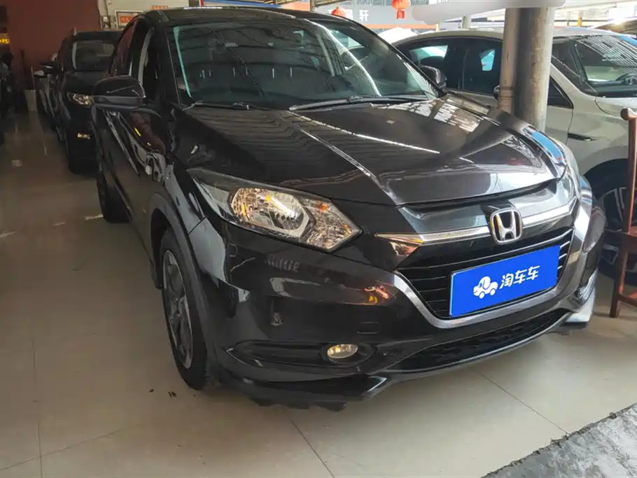 Honda Vezel 2016