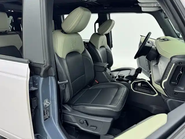 Ford Bronco — миниатюра 10