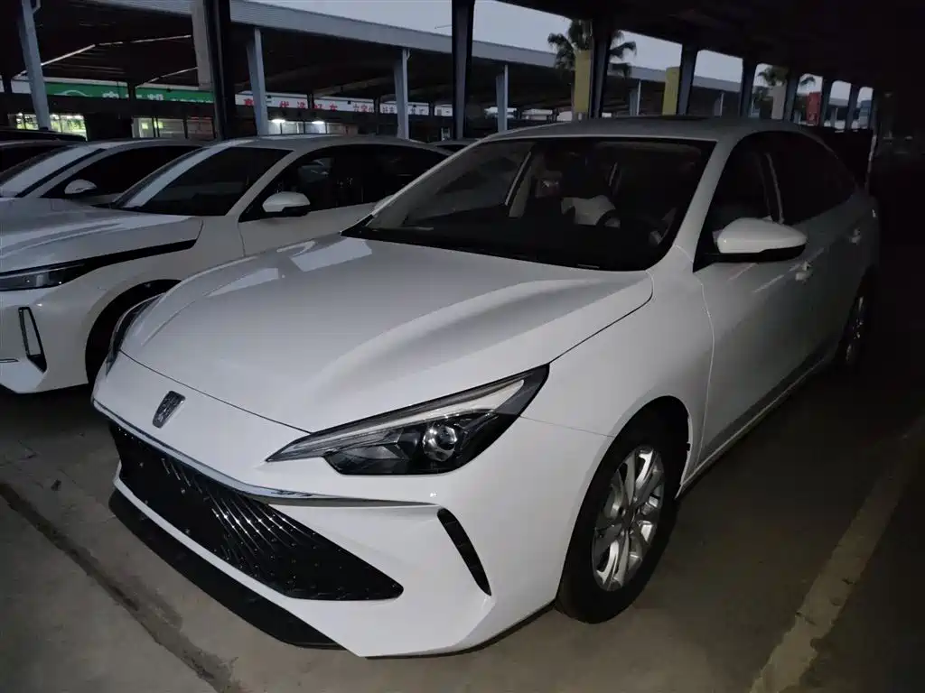 Roewe i5 2025