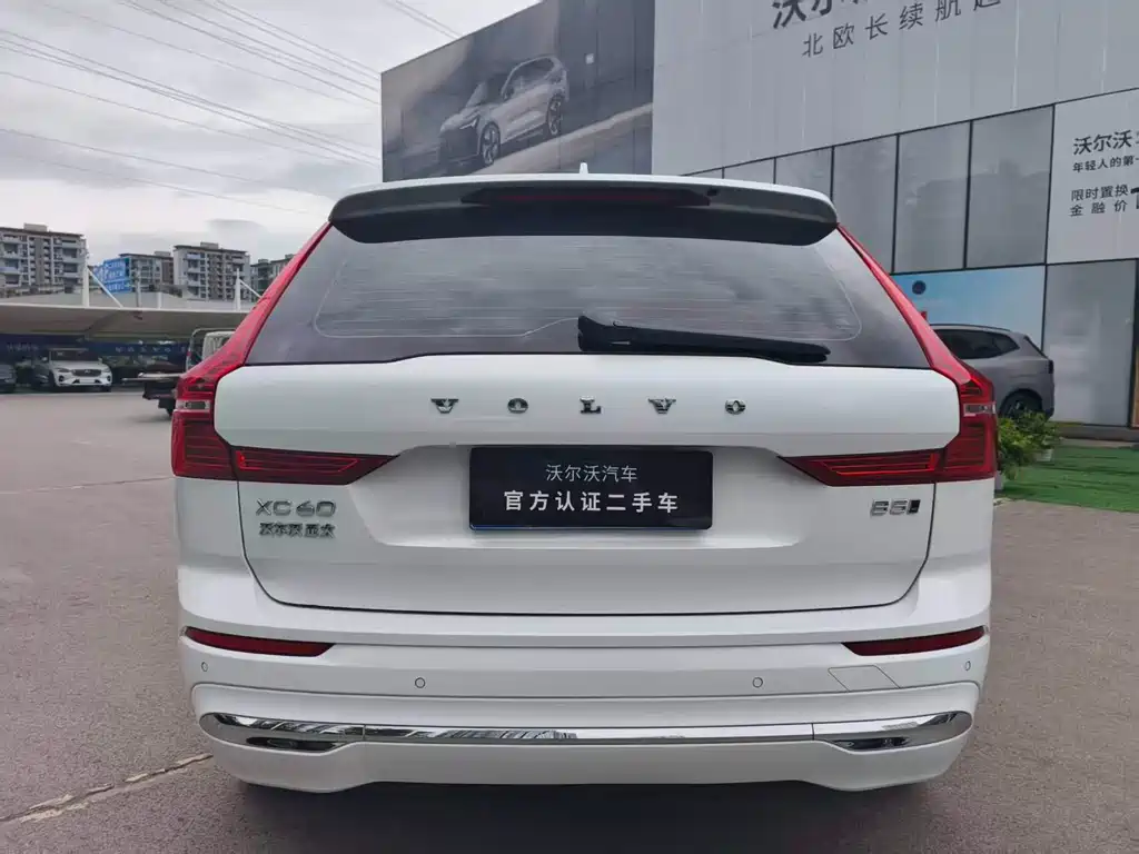 Volvo XC60 — миниатюра 11