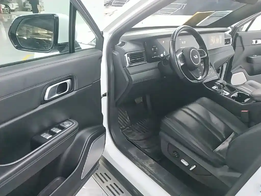Li Auto Li ONE — миниатюра 16
