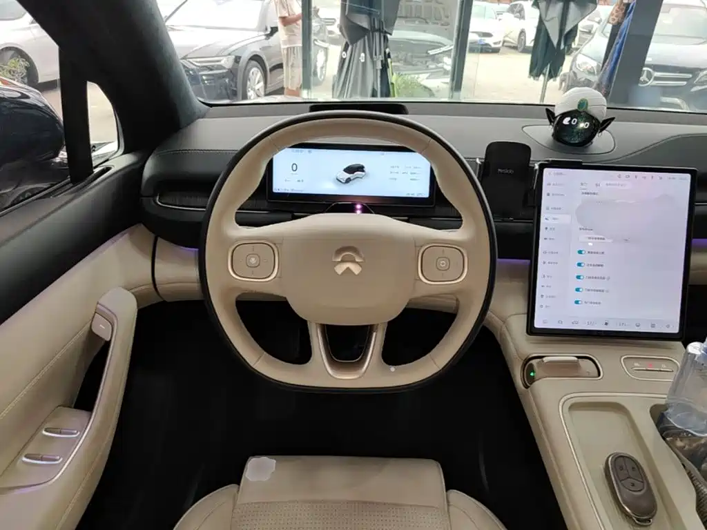 NIO ES6 — миниатюра 11