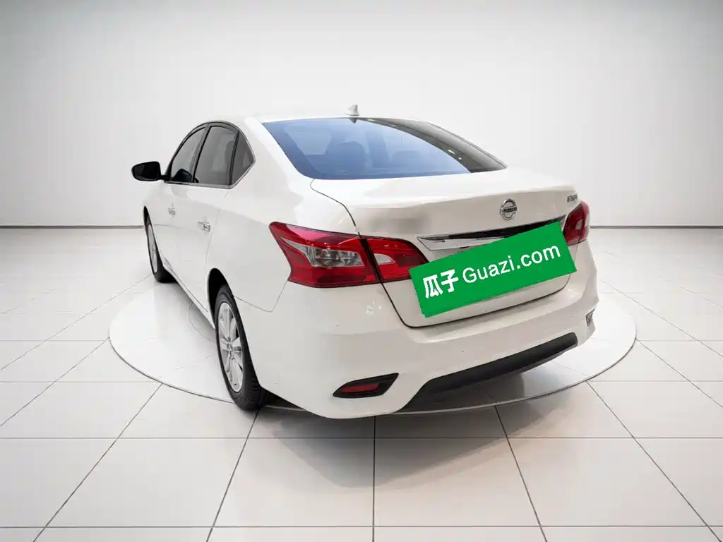 Nissan Sylphy — миниатюра 4