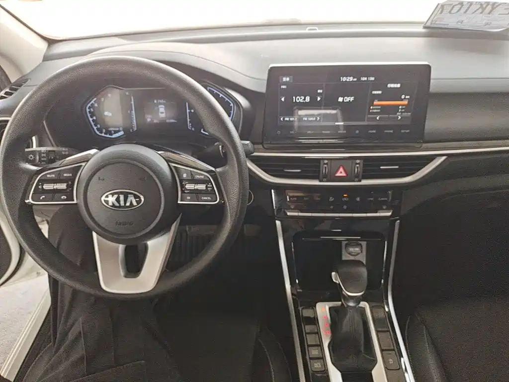 Kia K3 — миниатюра 10