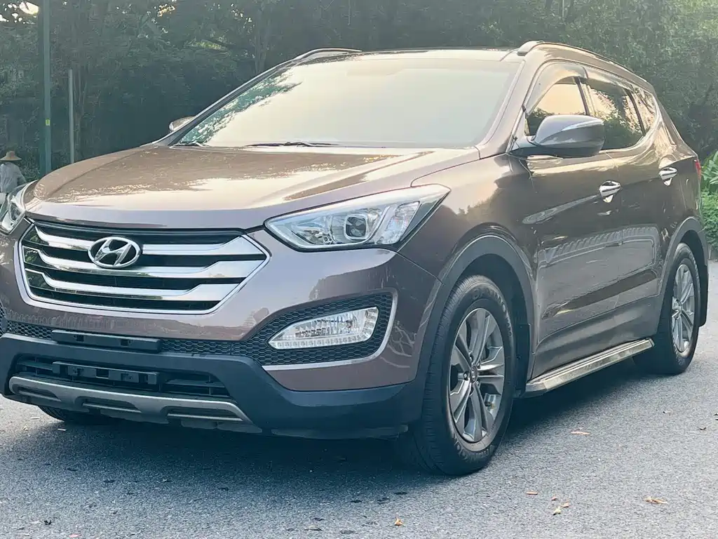Hyundai Santa Fe 2016