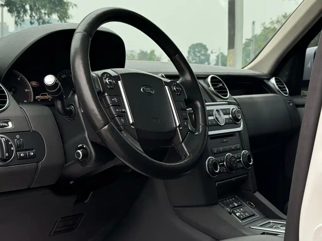 Land Rover Discovery — миниатюра 2