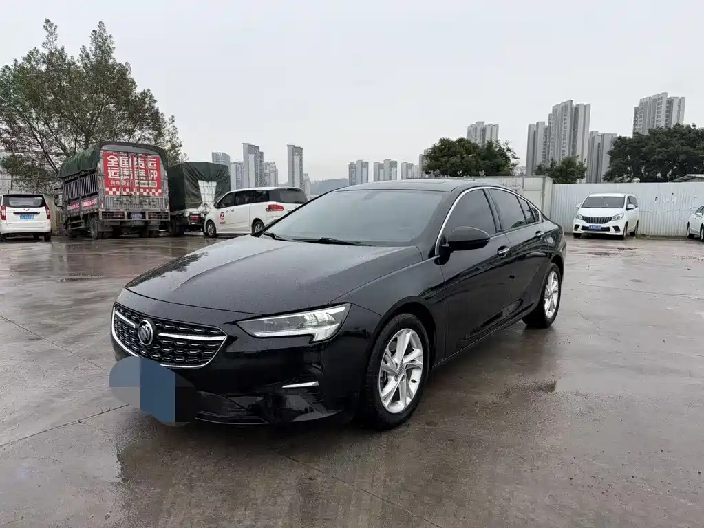 Buick Regal 2021