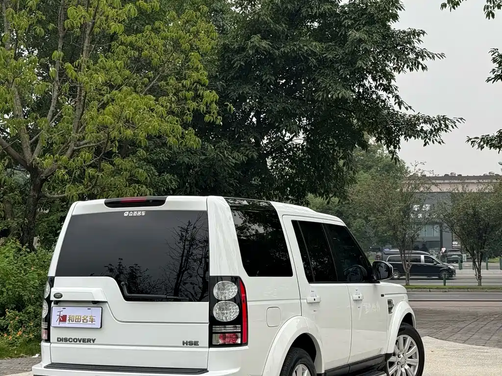 Land Rover Discovery — миниатюра 9