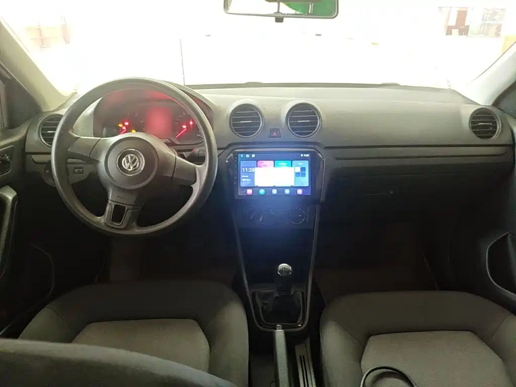 Volkswagen Jetta — миниатюра 10