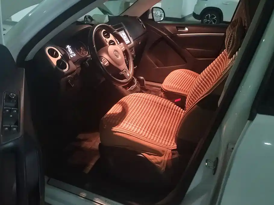 Volkswagen Tiguan — миниатюра 9