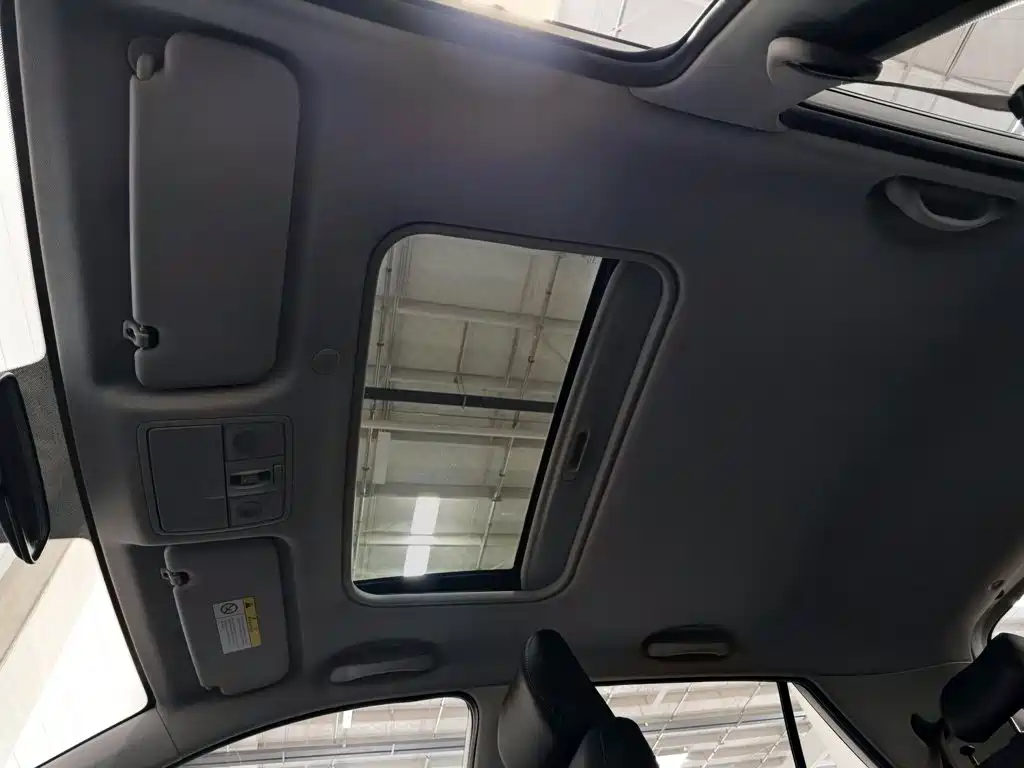 Kia KX1 — миниатюра 14