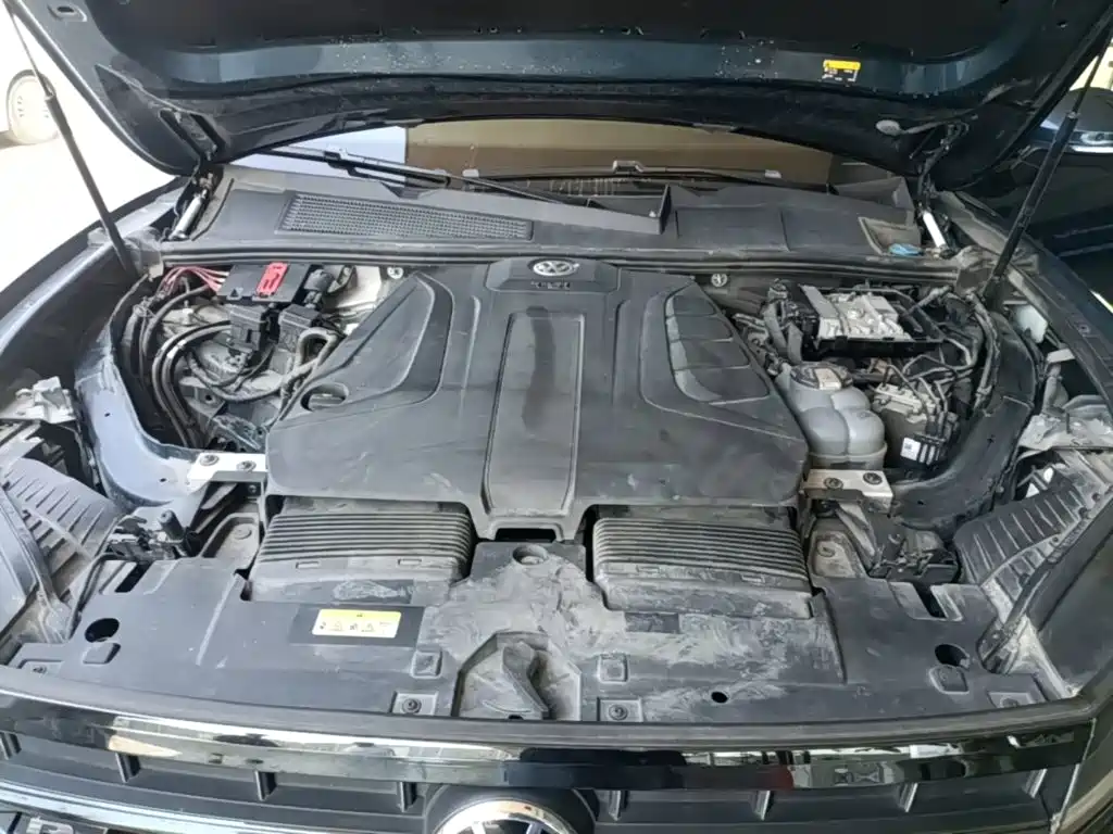 Volkswagen Touareg — миниатюра 20