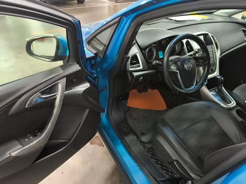 Buick Excelle — миниатюра 16