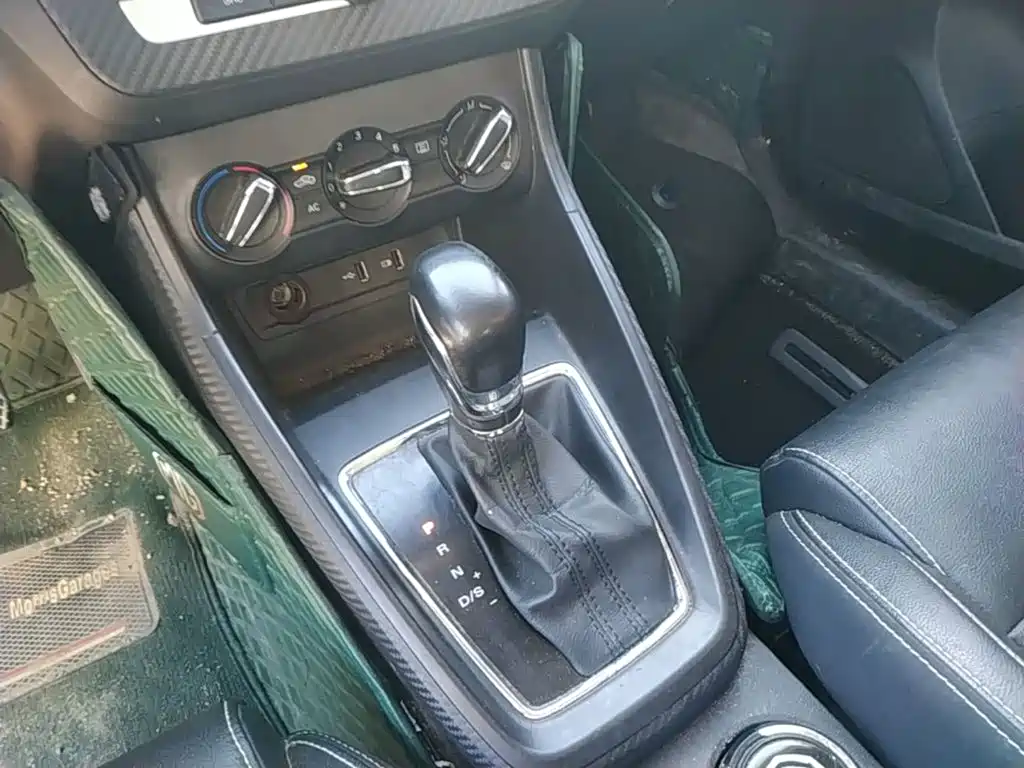 MG ZS — миниатюра 14