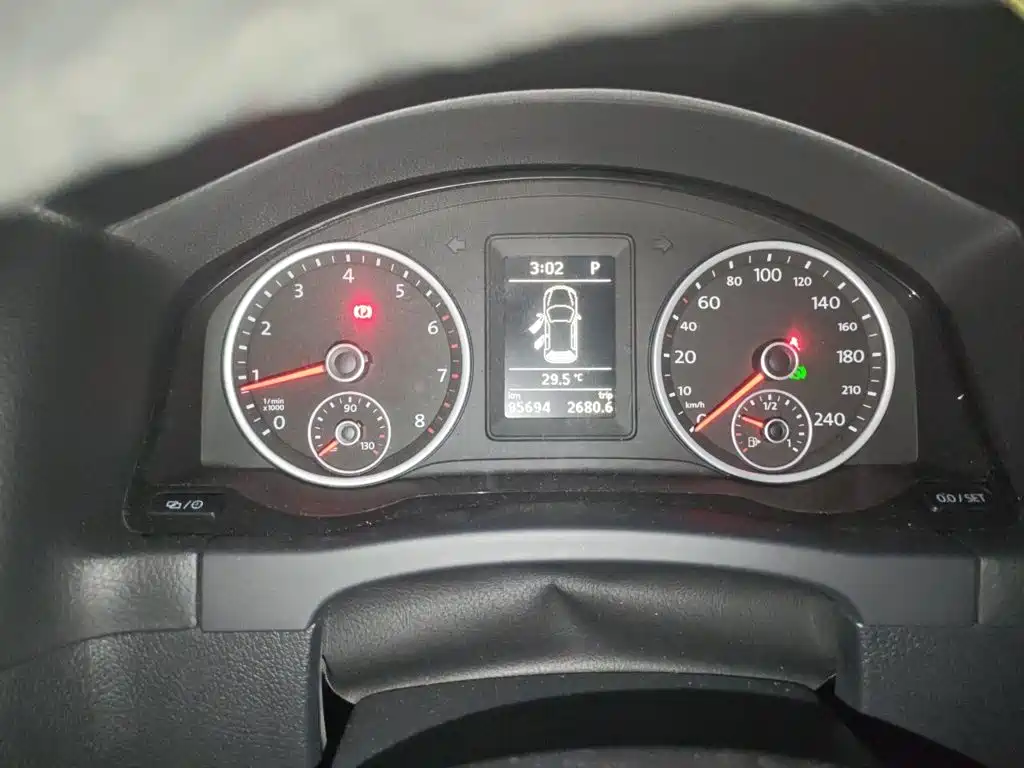 Volkswagen Tiguan — миниатюра 13