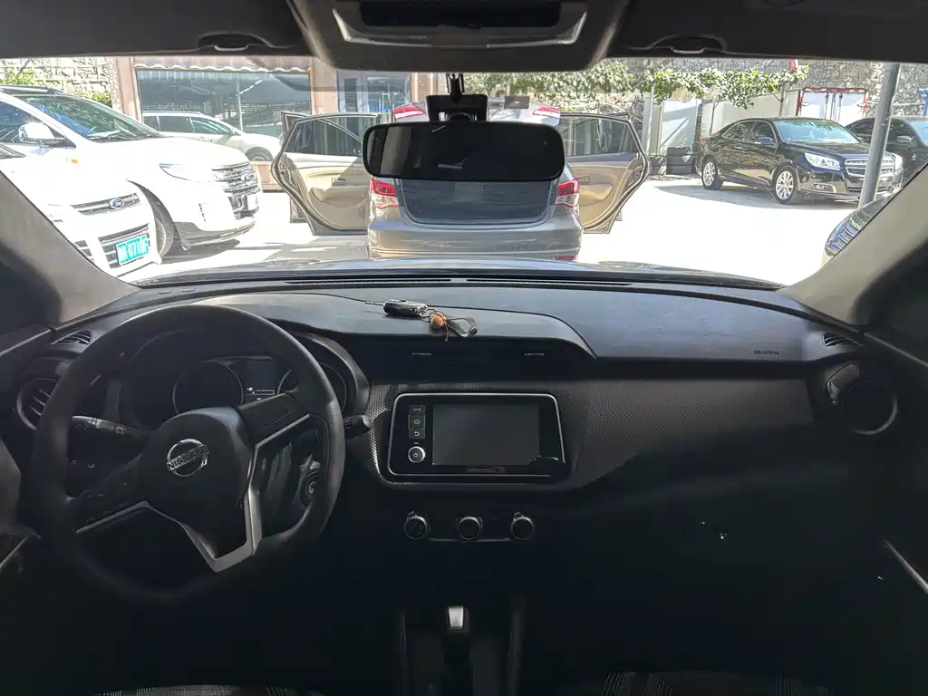 Nissan Kicks — миниатюра 4