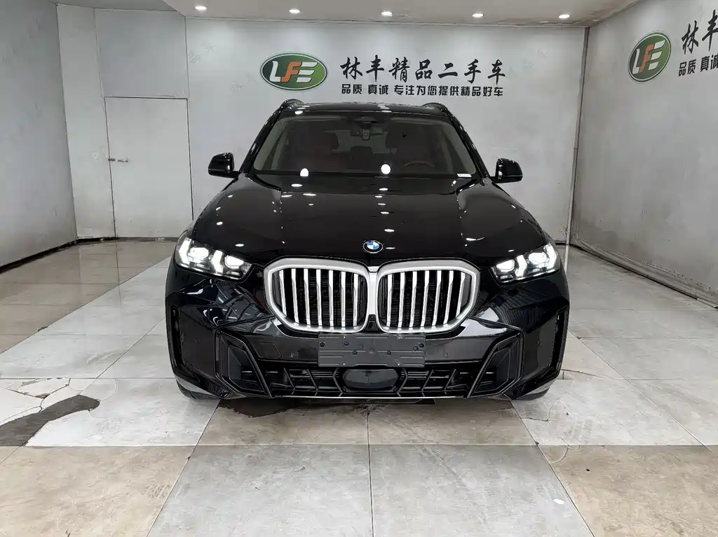 BMW X5 2026 xDrive 30Li Premium M Sport