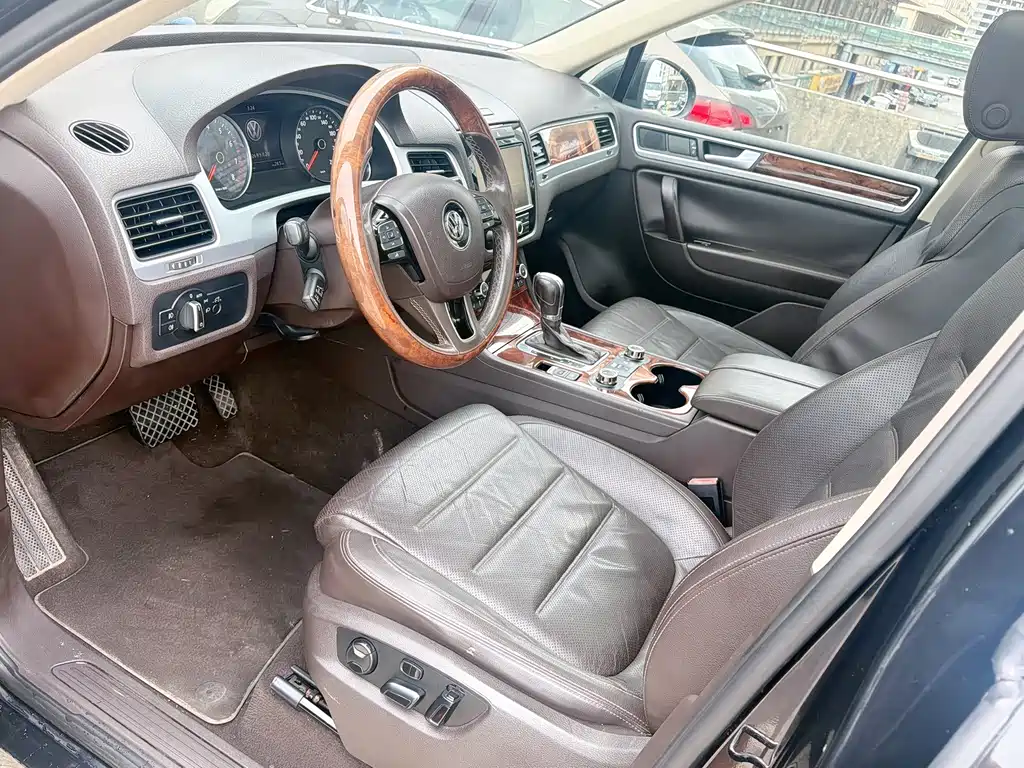 Volkswagen Touareg — миниатюра 8