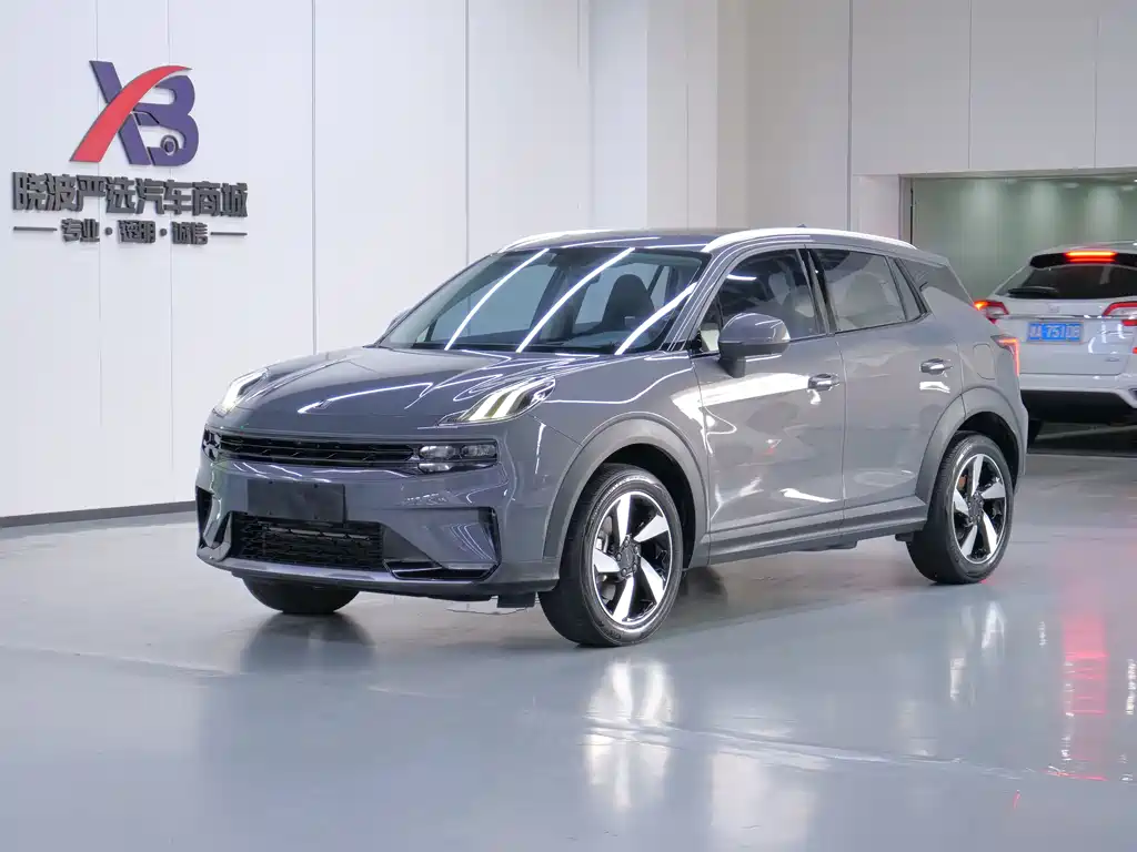 Lynk & Co 06 EM-P