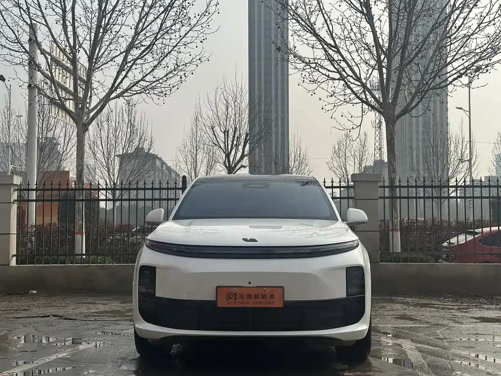 Li Auto IDEAL L6