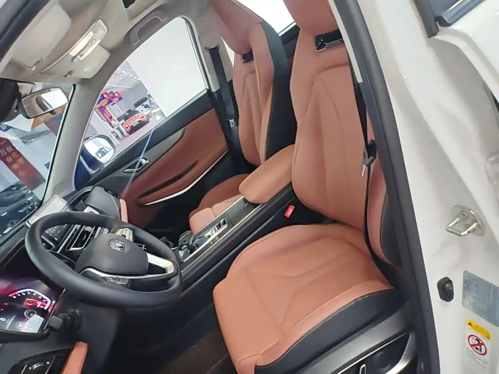 Changan CS75 — миниатюра 15