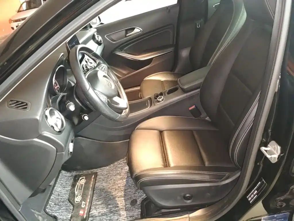Mercedes-Benz GLA — миниатюра 15