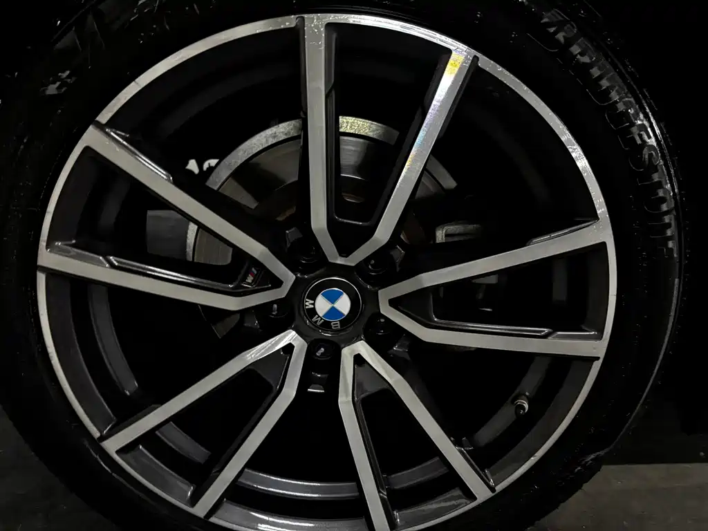 BMW 3 Series — миниатюра 17