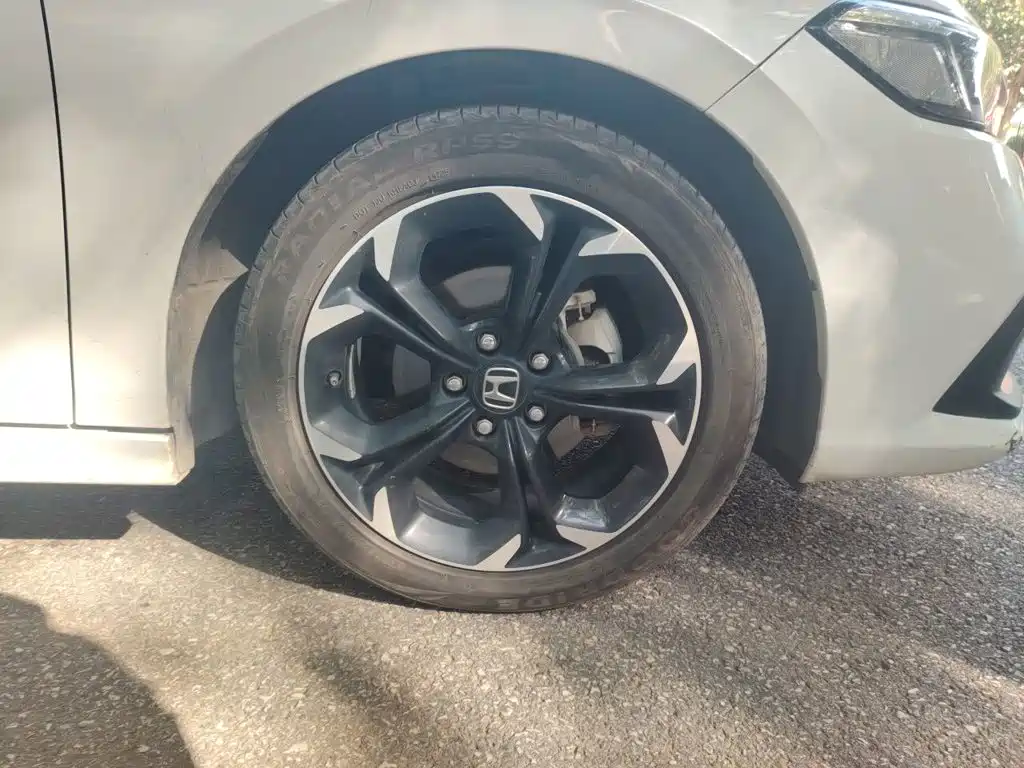 Honda Civic — миниатюра 8
