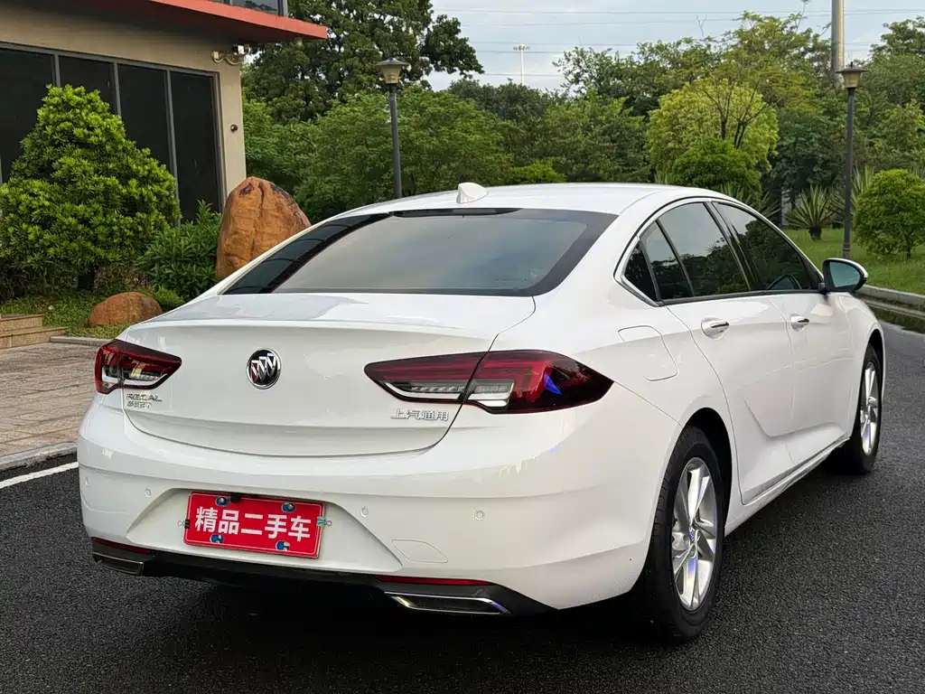 Buick Regal — миниатюра 4