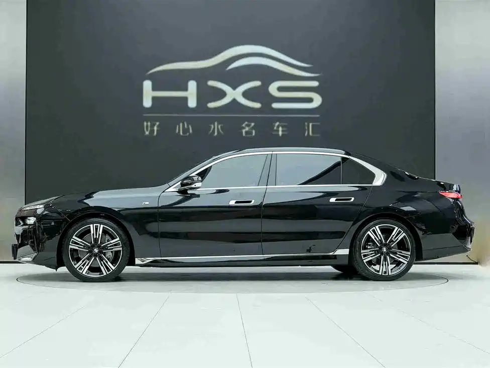 BMW 7 Series 7 2023 740Li Lead M Sport