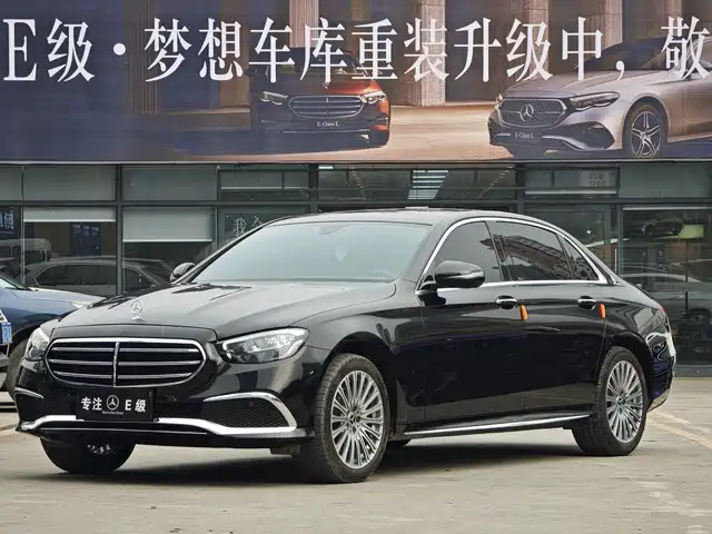 MERCEDES BENZ E CLASS