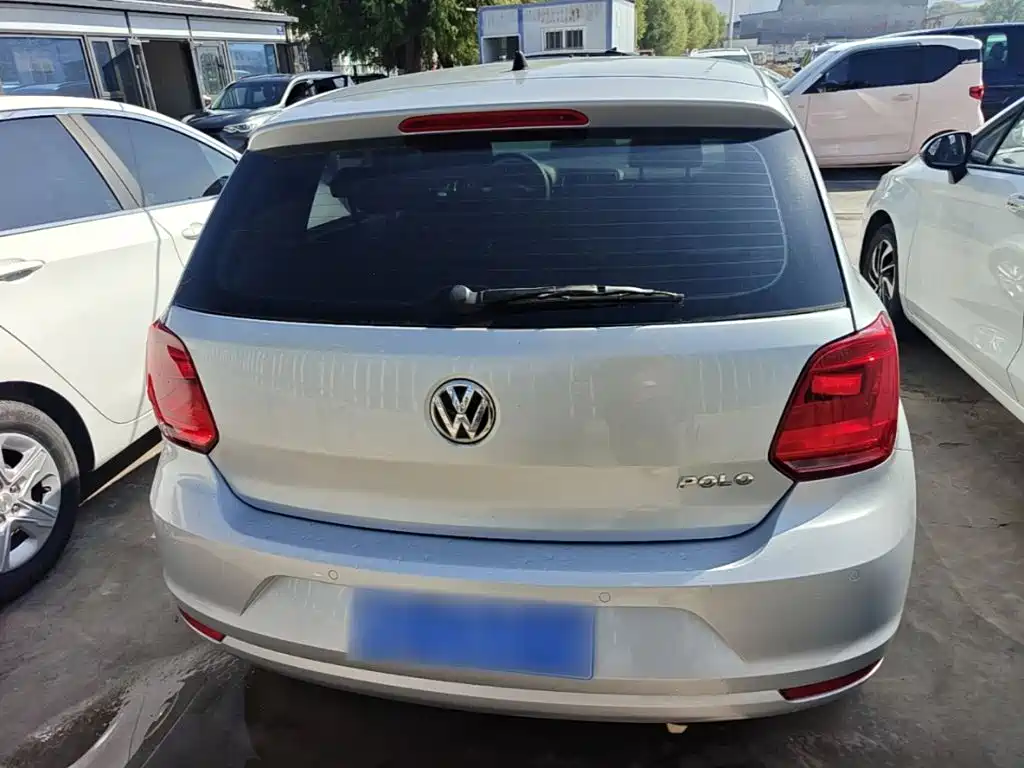 Volkswagen Polo — миниатюра 6