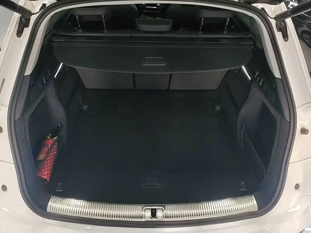 Audi Q5L — миниатюра 19
